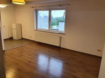 ładna kawalerka (35m) - ul. Koszykarska (obok Saskiej) - miniatura 3
