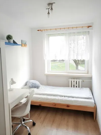 Pokój Jednoosobowy Wrzeszcz - 800zł od Października - miniatura 2