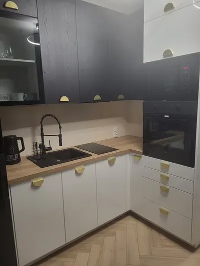 Wynajmę kawalerkę - miniatura 4
