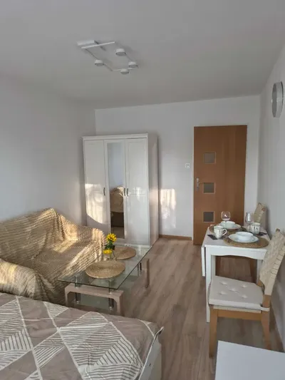 Bezpośrednio: Kawalerka 25m², ul. Bajeczna Dąbie (MPEC, bez piecyka gazowego 1. piętro) Od zaraz - miniatura 3