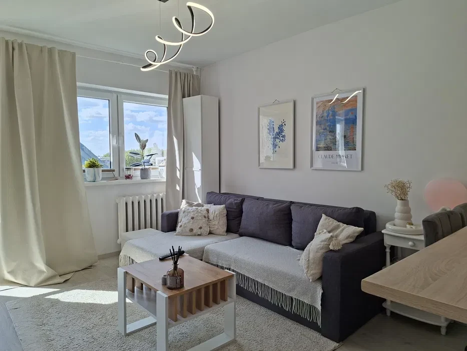Jasna kawalerka 30 m² na LSM – blisko uczelni i centrum - 1/16