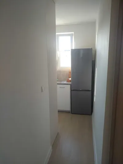 Wynajmę słoneczne mieszkanie, po gruntownym remoncie, w super lokalizacji // Sunny 2-Bedroom Apartment for Long-Term Rent – Gdańsk Przymorze - miniatura 2