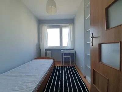 Pokój jednoosobowy naprzeciwko auli UMK - miniatura 3