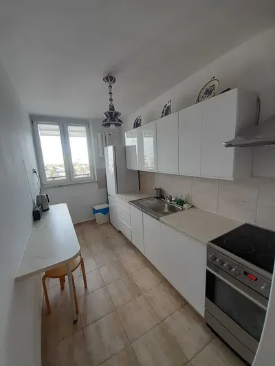 2 pokoje z kuchnią/ po remoncie/wyposażone i umeblowane/okolice ronda Wiatraczna/Warszawa/ Praga Południe/Bezpośrednio - miniatura 4