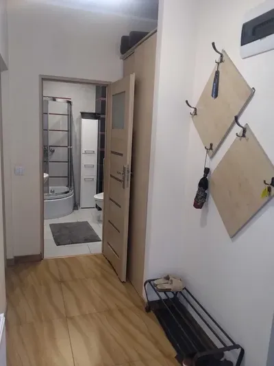 Pokój do wynajęcia z balkonem - miniatura 3