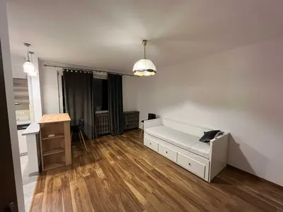 Wynajmę kawalerkę 32 m² Kraków Czyżyny - miniatura 2
