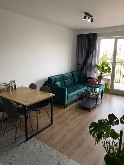 Dwupokojowe mieszkanie 35m2 / Batalionów Chłopskich - miniatura 3