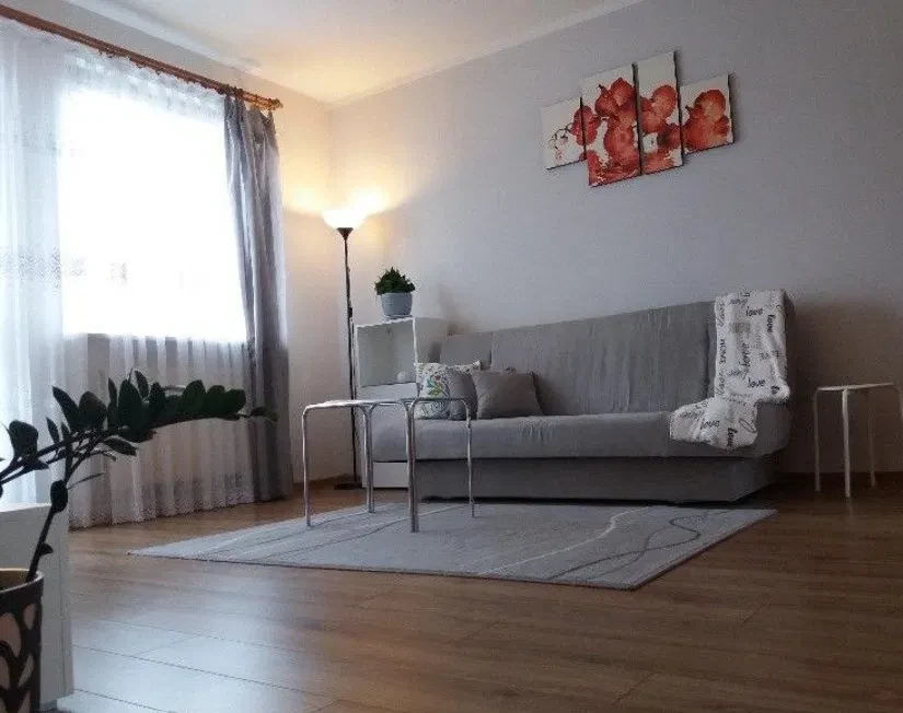 Mieszkanie do wynajęcia - 1/8