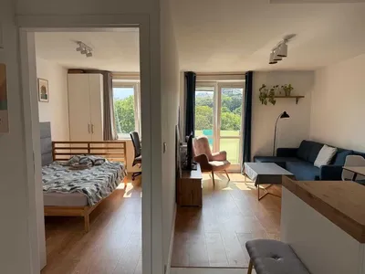 Mieszkanie na wynajem Powiśle | 2 pokoje | balkon na park | możliwość parkowania na posesji