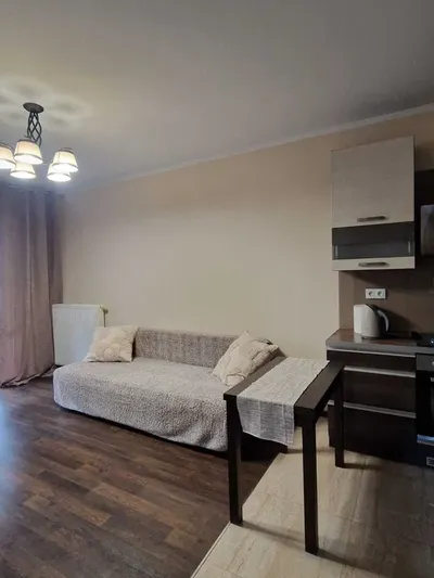 Wynajmę bezpośrednio dwupokojowe mieszkanie (42m2) przy ul. Jana Kazimierza 47 - miniatura 2