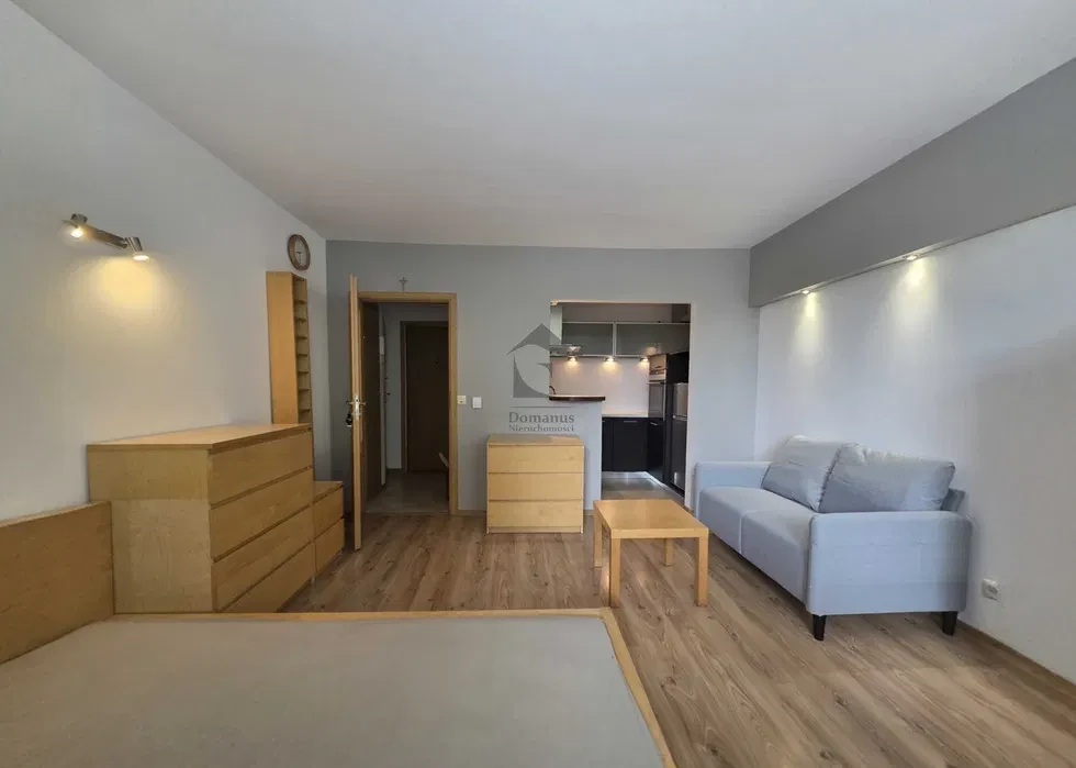 Mistrzejowice/os. Strusia, do wynajęcia jasna, przytulna garsoniera 28 m2 - 1/7