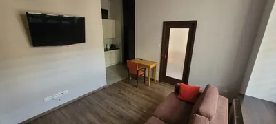 Kawalerka, dwa pokoje, aneks 32mkw - miniatura 2