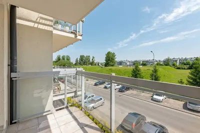 Piękna kawalerka z balkonem na Morenie w Gdańsku - miniatura 3