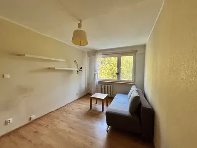 Kawalerka w spokojnej okolicy - miniatura 4
