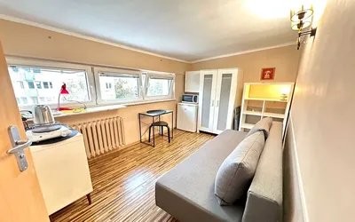 Maklakiewicza-Mokotów-1 pok-20m-idealnie ciche-miejsce postojowe