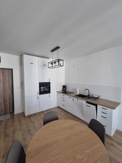 2 Pokojowe mieszkanie 35m2 Park Leśny Rembertów - miniatura 3