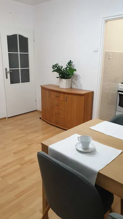 Przytulna kawalerka na Ochocie przy WUM - miniatura 3