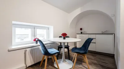 Bezpośrednio 3pokoje sw.Agnieszki 1 - miniatura 2
