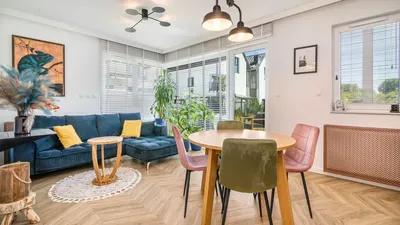 Kolorowy Apartament z prywatnym ogrodem – Gdańsk, 2 sypialnie, parking!