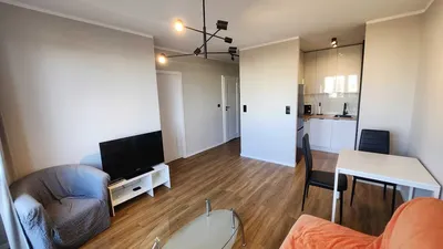 Nowoczesne 2 pokoje 200 m (3min) od Metra Ursynów i uczelni Vistula. BEZ PROWIZJI / High-standard 2-rooms 200m from Ursynów Metro. NO COMMISSION