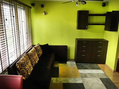 Mieszkanie na wynajem 32m2, sypialnia, salon z aneksem kuchennym, piwnica - miniatura 2