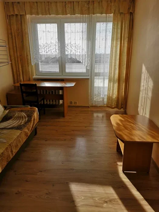 WYNAJMĘ POKOJE 1-osobowe lub 2-osobowe Poznań Os. Piastowskie tel. 601893165 - 1/8