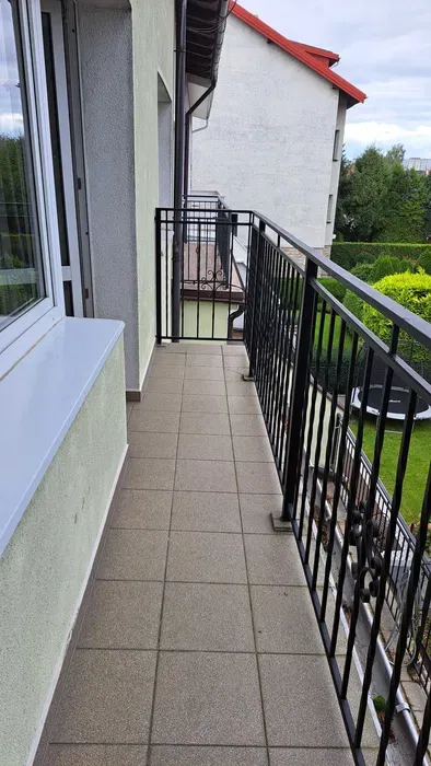 Pokój jednoosobowy z balkonem - miniatura 4