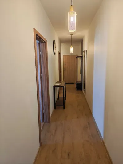 Przestronne mieszkanie 3-pokojowe 65 m blisko centrum dostępne od ręki - miniatura 5