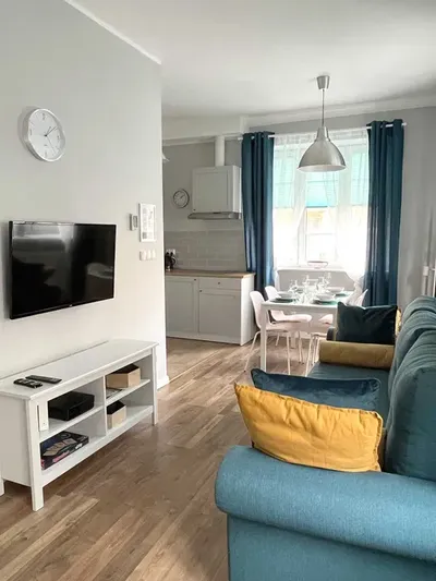 2 pokoje w centrum Gdyni/Starowiejska 38m2 - miniatura 2