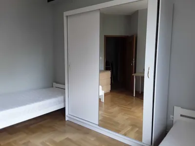 Pokój 2- Osobowy 20 m2 z Łazienką Przystanek Trakt Lubelski - miniatura 2