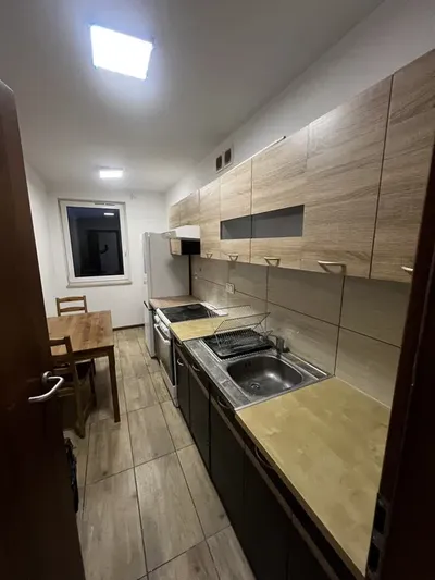 Wynajme mieszkanie 2 pokoje Zacisze - miniatura 3