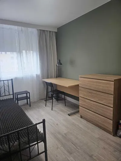 Mieszkanie Studenckie 84 m² 5 Pokoi Gaj, ul. Krynicka Po Kapitalnym Remoncie - miniatura 4
