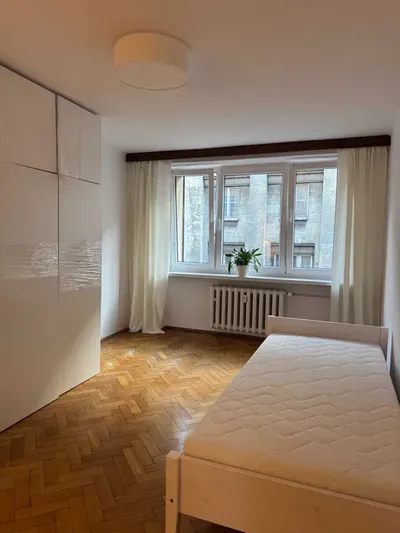 Wynajmę 2-pokojowe mieszkanie: niezależna kuchnia, 48m2 ul. Św. Filipa Długa ogrzewanie miejskie Stare Miasto/Kleparz - miniatura 4