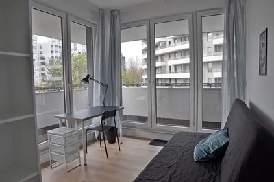 Pokój 1-os. Wola Ordona | 1300 zł | 5 osób + 2 łazienki i WC | 83 m²| balkon