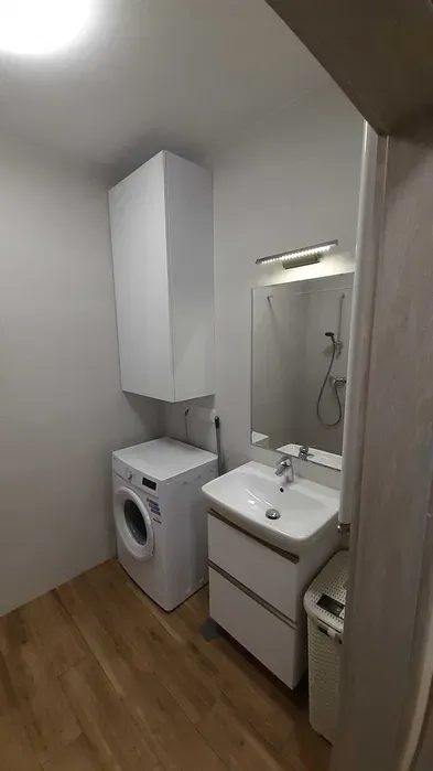 Nowoczesny apartament 32 m² tuż przy metrze Płocka – jasny, cichy i bezpośrednio od właściciela. - miniatura 4
