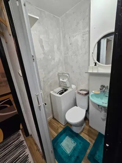 Wynajmę kawalerkę 20 m. na Ochocie - miniatura 3