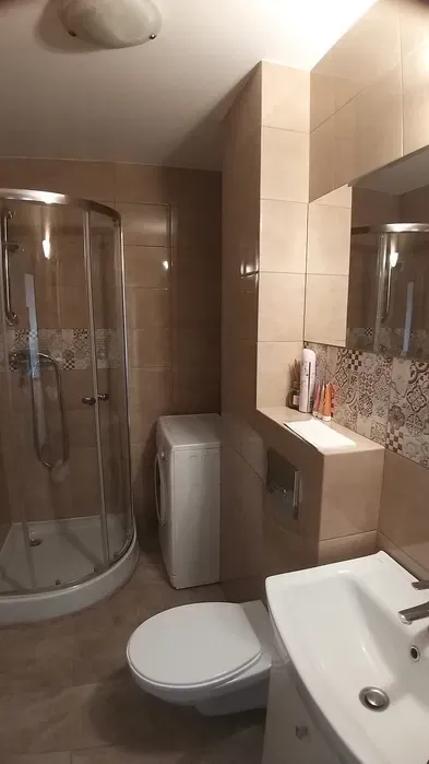 Do wynajęcia: bezpośrednio dwupokojowe mieszkanie 39 m2, oddzielna kuchnia, obok metra Kondratowicza/ Rembielińska - miniatura 4