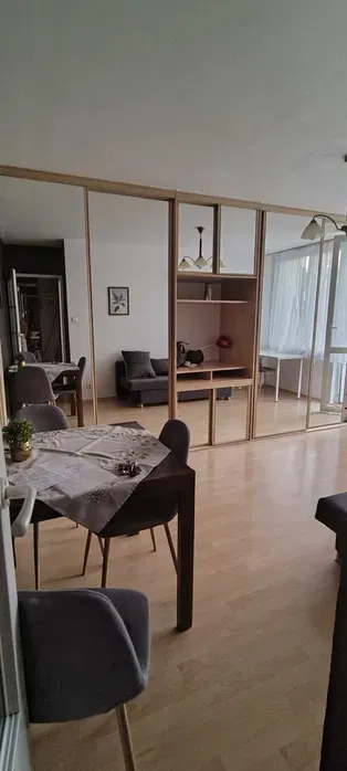 Mieszkanie 2- pokojowe Saska Kępa - miniatura 3