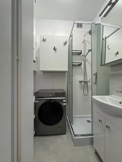 Jednoosobowy pokój z balkonem do wynajęcia Centrum - Adamskiego 13B - miniatura 5
