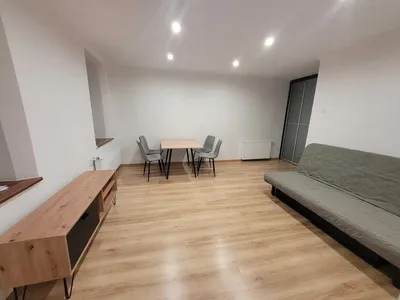 Wynajmę mieszkanie 49m2 Sosnowiec garderoba, duża łazienka - miniatura 3
