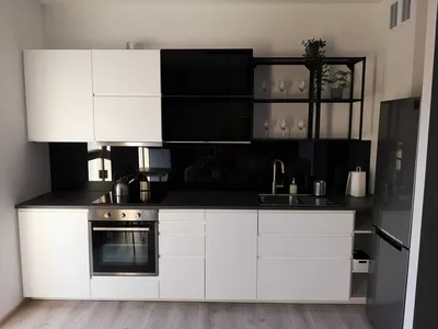 Nowoczesna kawalerka w centrum miasta - miniatura 3