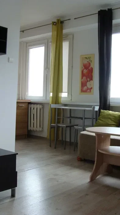 Mieszkanie 2-pokojowe do wynajęcia w centrum, Osiedle Mokre - 1/8