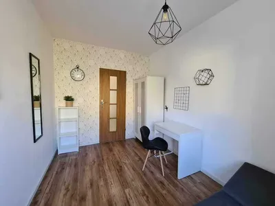 Pokój 1os w mieszkaniu studenckim - os. Chrobrego - miniatura 2