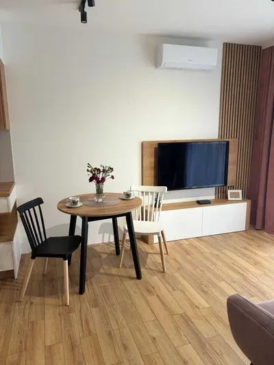 Mieszkanie Kraków Łagiewniki 38 m2 ul. Fredry 6 - miniatura 3