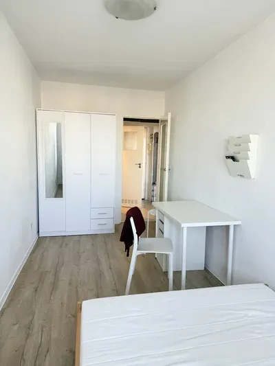WYNAJMĘ pokój dla 1 osoby (mieszkanie dwuosobowe); Winogrady - miniatura 3