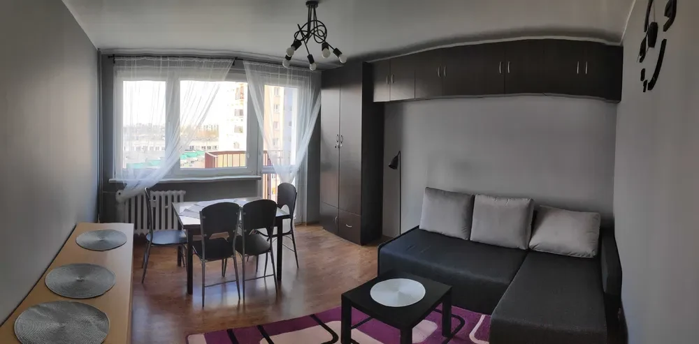Wynajmę mieszkanie/ kawalerkę Walecznych 8 Kapuściska - 1/7