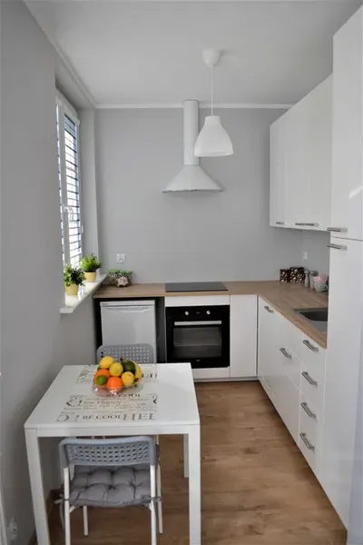 Kawalerka Gdańsk, Śródmieście, najem min. 6 msc - miniatura 2