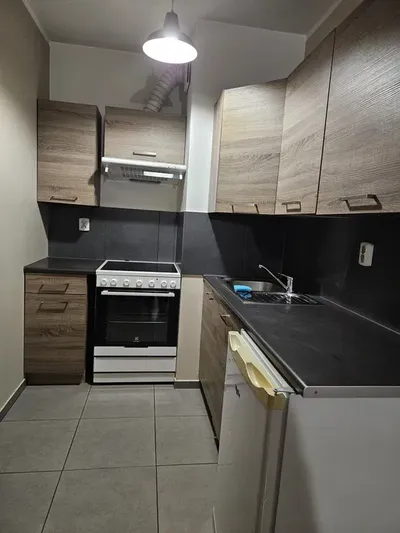 Mieszkanie 37m2 ul. Beskidzka Kraków - miniatura 3