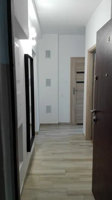 Studentce piękny pokój z balkonem blisko uczelnie - miniatura 5