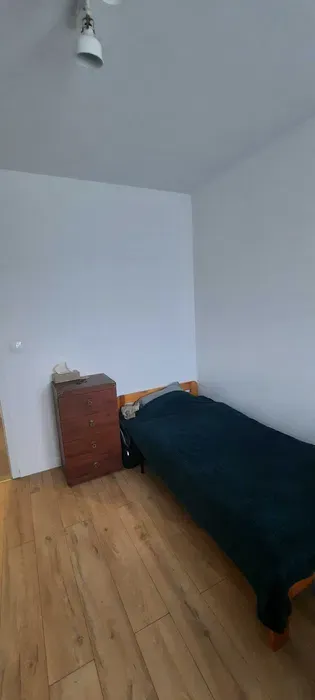 1 pokój do najmu dla studenta (Pan) Kraków, ul. B.Orlińskiego, ok.os.Avia - miniatura 4